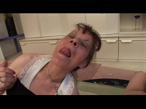 ❤️ Agogo awiri ndi agogo aamuna ali ndi atatu ️❌ pa ife% ny.porn-milf-300.ru% ❌️